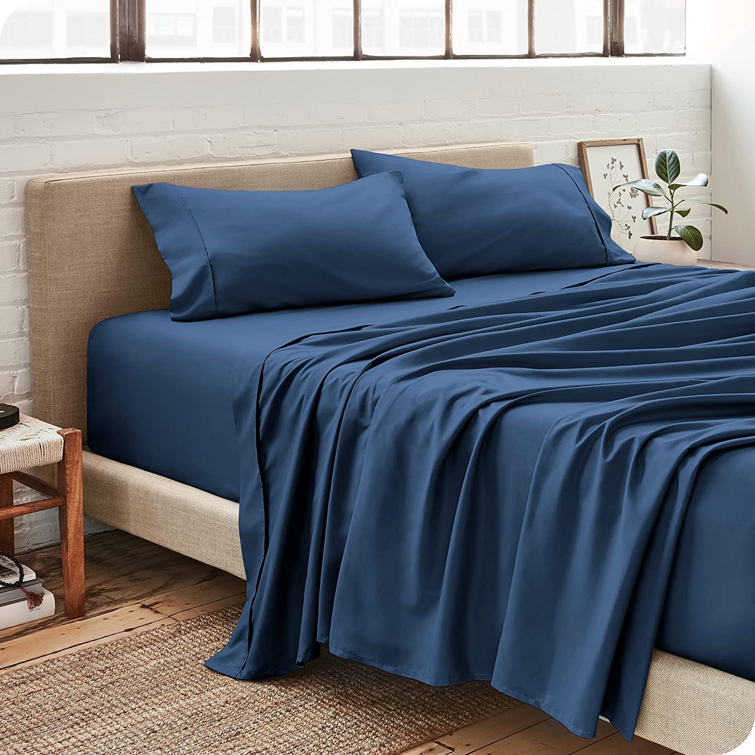 Bare Home drap-housse Twin XL montrant l'élastique continu pour maintien sûr
