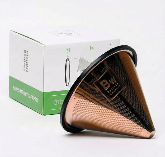 Barista Warrior vue avant du filtre cuivre, design durable garantissant une infusion propre