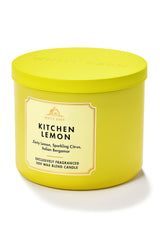 Bath & Body Works pot jaune en verre montrant l'étiquette, ajoute fraîcheur décorative