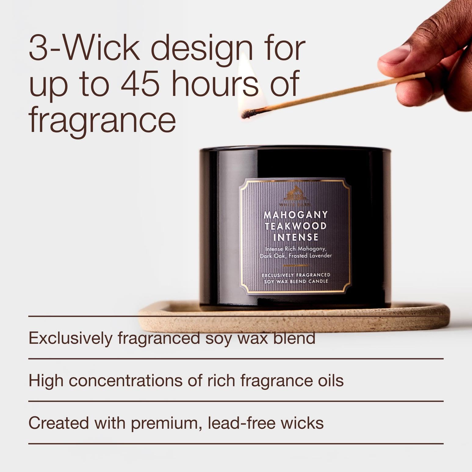 Gros plan cire Mahogany Teakwood Intense Bath & Body Works, texture lisse pour combustion régulière