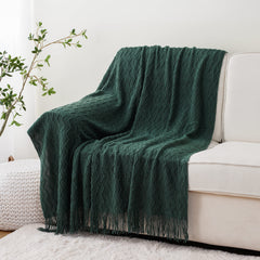 BATTILO HOME détail des franges apportant une touche décorative élégante