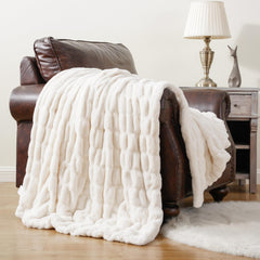 BATTILO HOME plaid face avant sur canapé, apporte chaleur visuelle