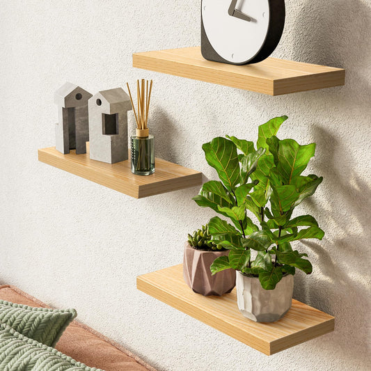 BAYKA gros plan MDF chêne clair montrant texture et finition protectrice