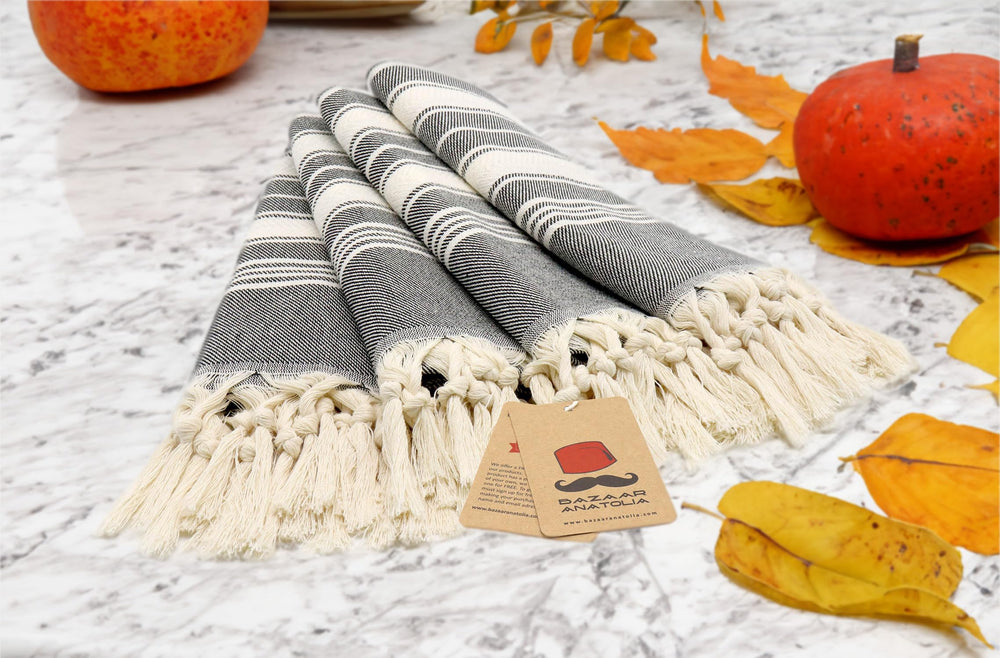 Bazaar Anatolia serviette utilisée comme torchon dans une cuisine soignée