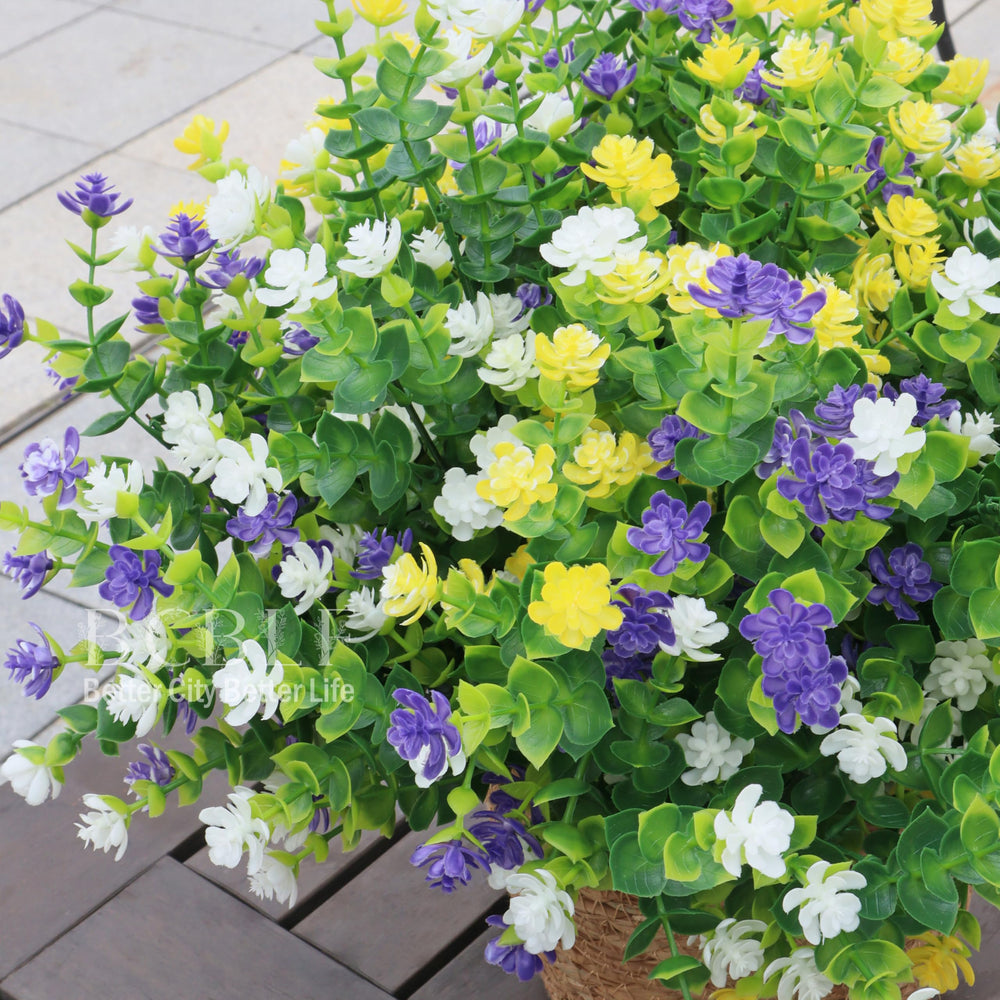 BCBLF fleurs disposées en vase intérieur, apporte couleur sans entretien
