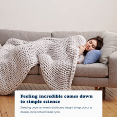 Bearaby Napper utilisé sur lit simple pour un sommeil enveloppant et élégant