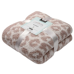 bearberry plaid face montré sur fond neutre pour style élégant
