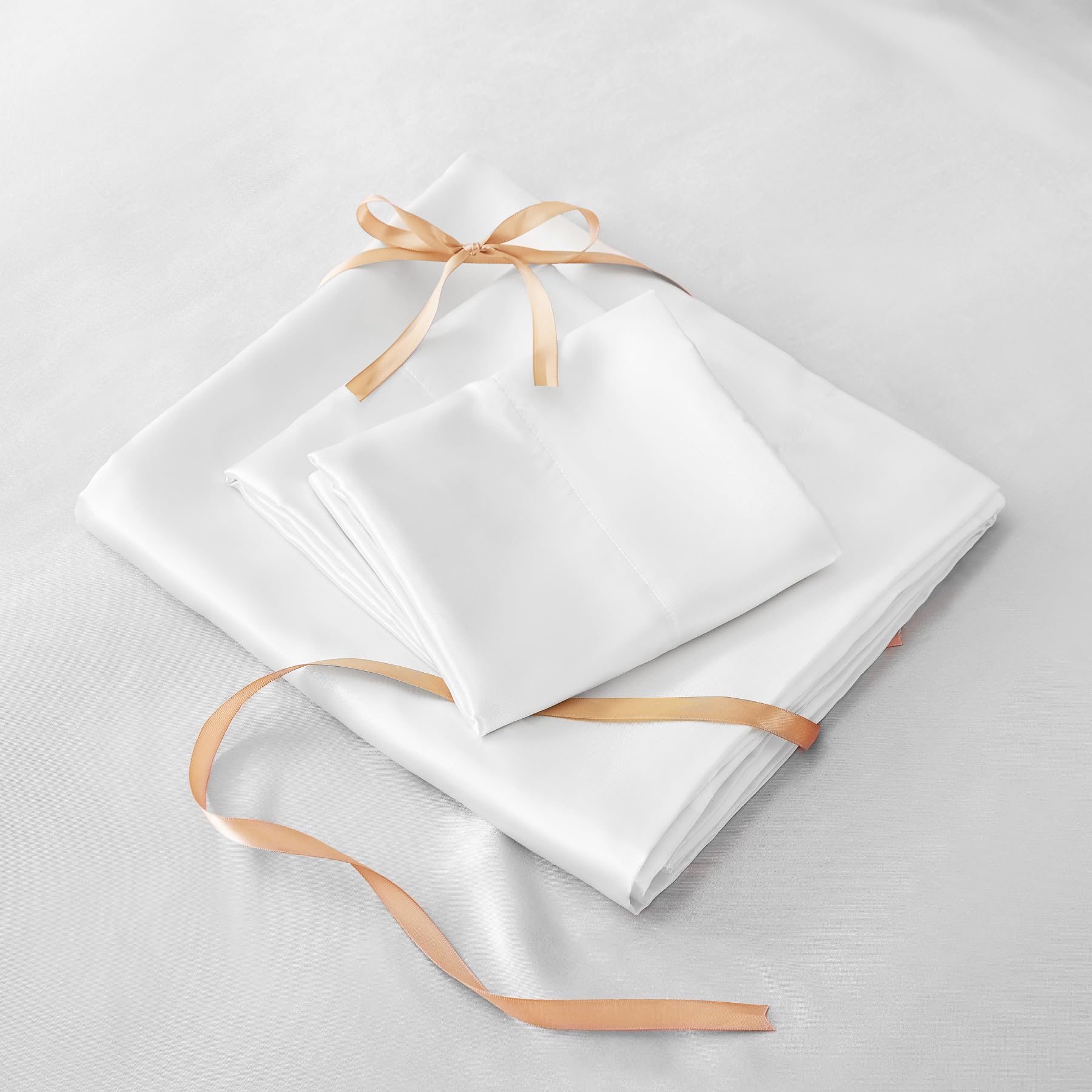 BEDELITE mise en scène chambre blanche créant ambiance apaisante