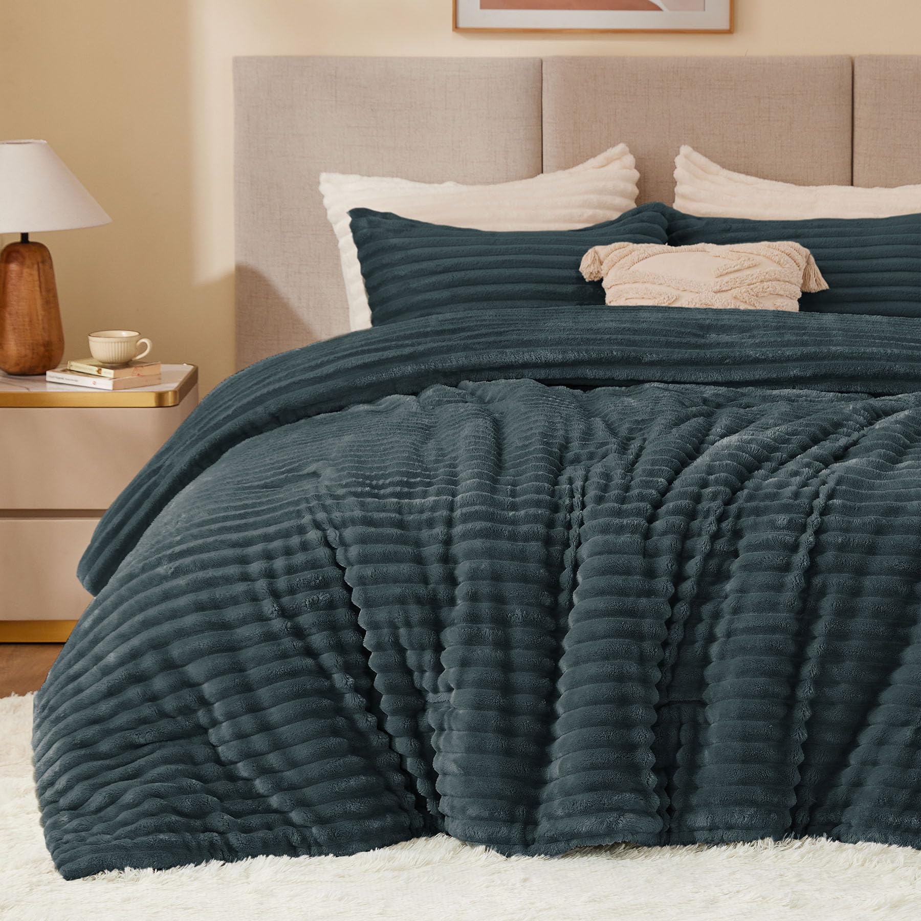 BEDELITE couette face avant gris foncé montrant élégance et chaleur