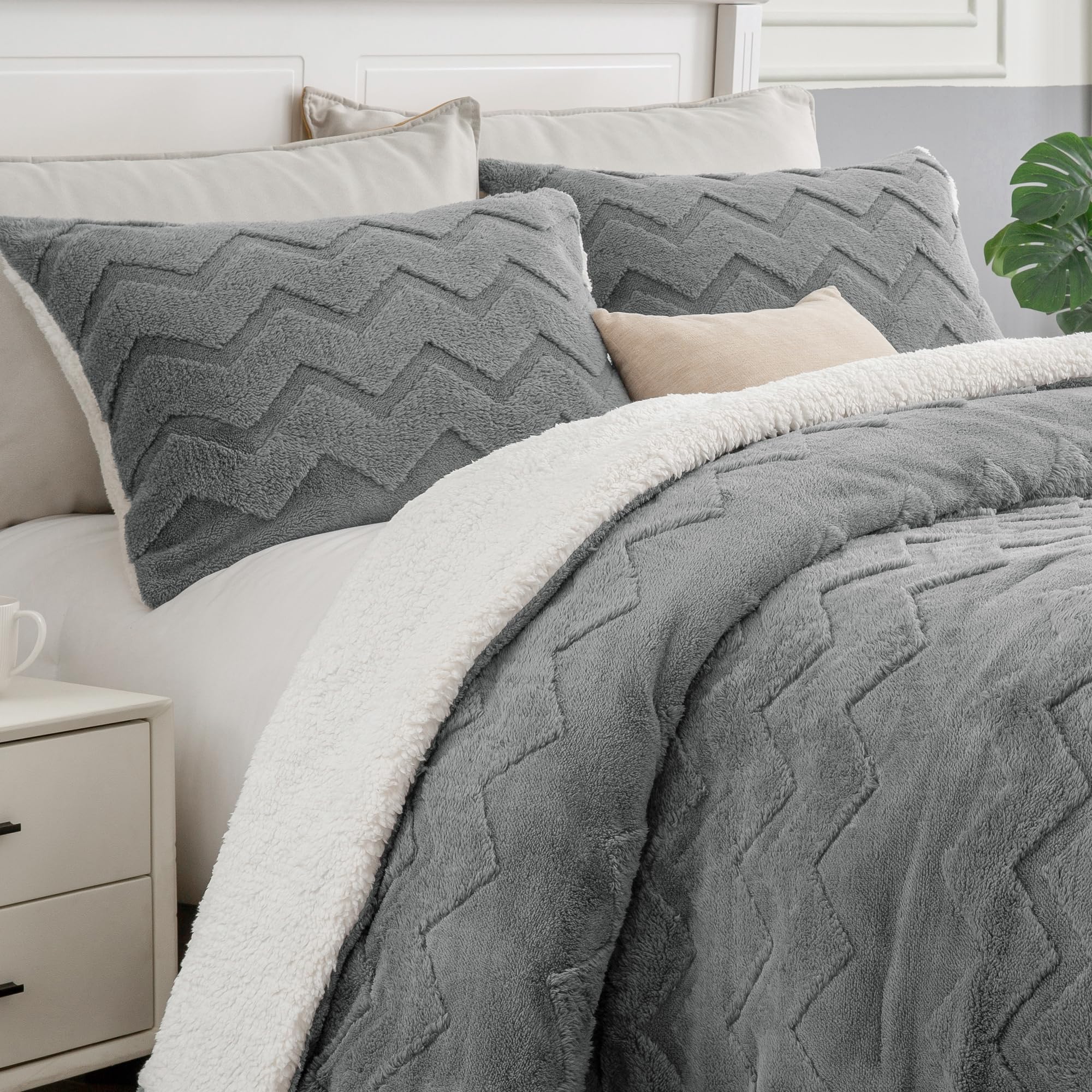 BEDELITE couette face avant gris, apporte confort visuel et chaleur