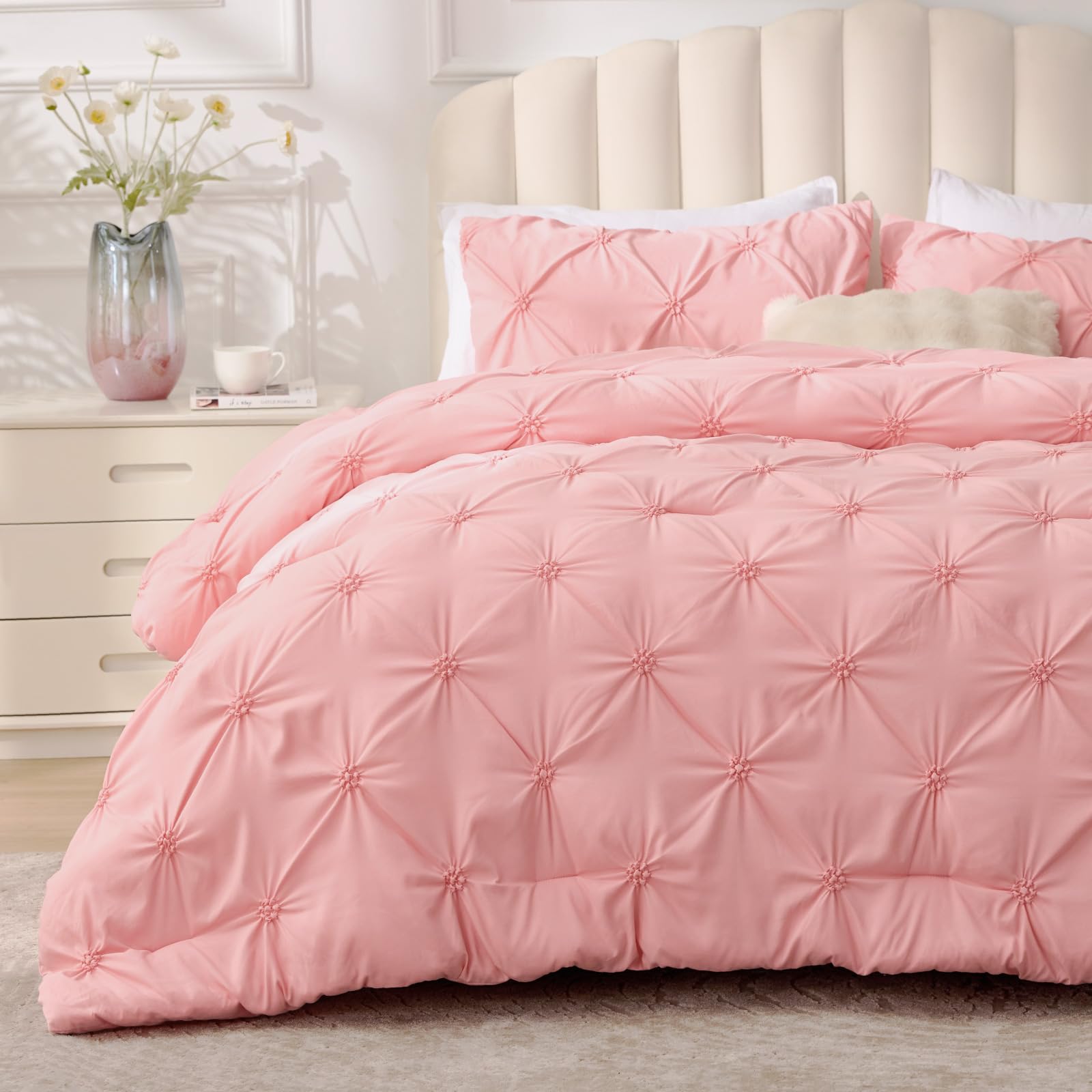 BEDELITE vue frontale de la couette rose montrant style et confort