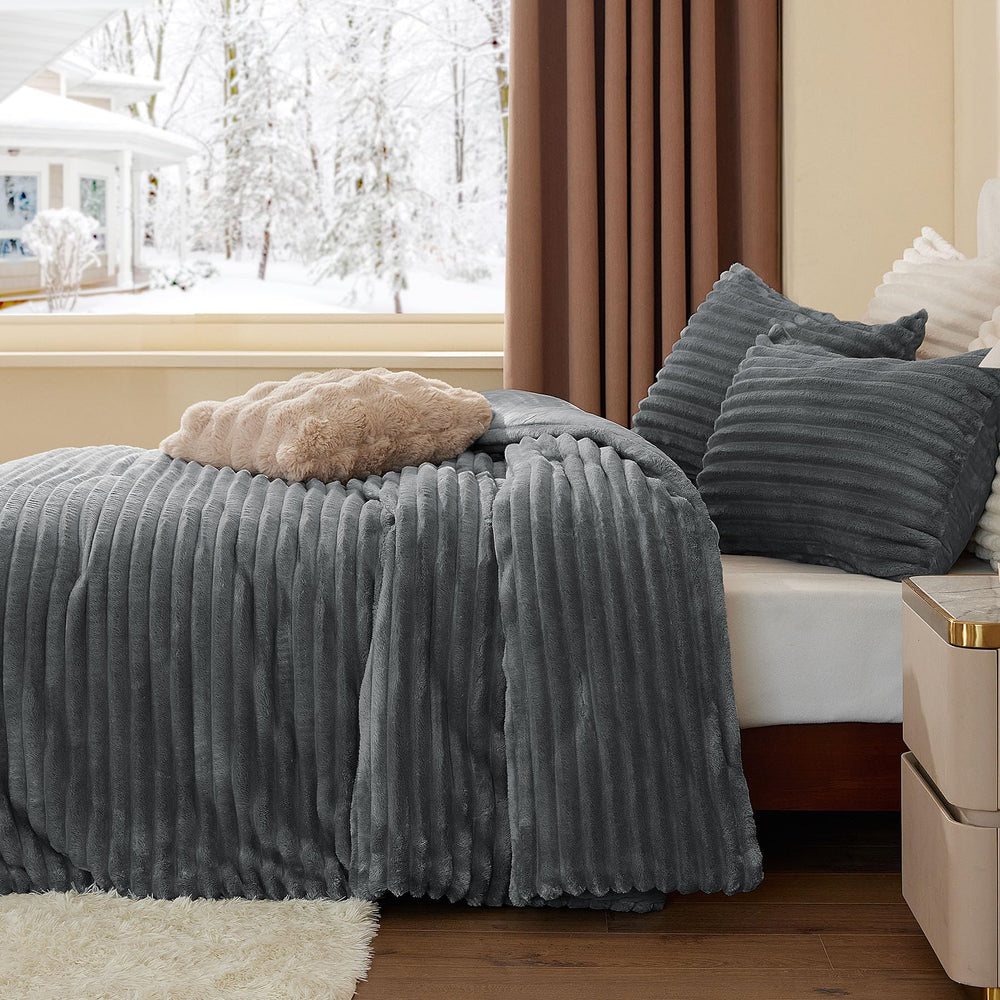 BEDELITE couette installée sur lit montrant ambiance chaleureuse