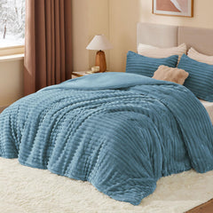 BEDELITE gros plan micro-mink soyeux offrant douceur enveloppante