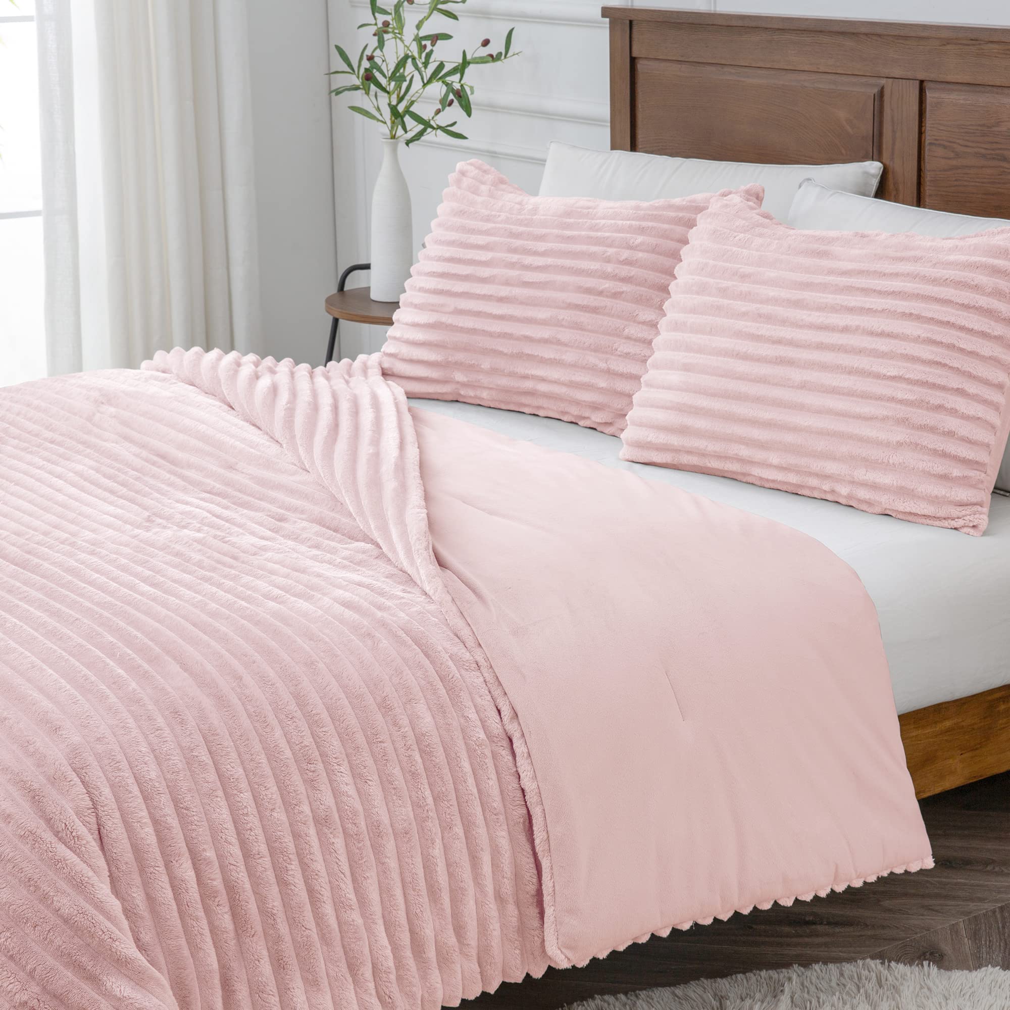 BEDELITE mise en scène chambre montrant ambiance chaleureuse et décor