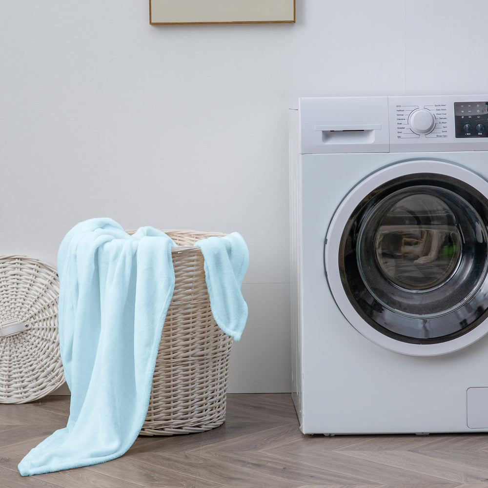 BEDELITE personne se glissant dans les draps, confort immédiat