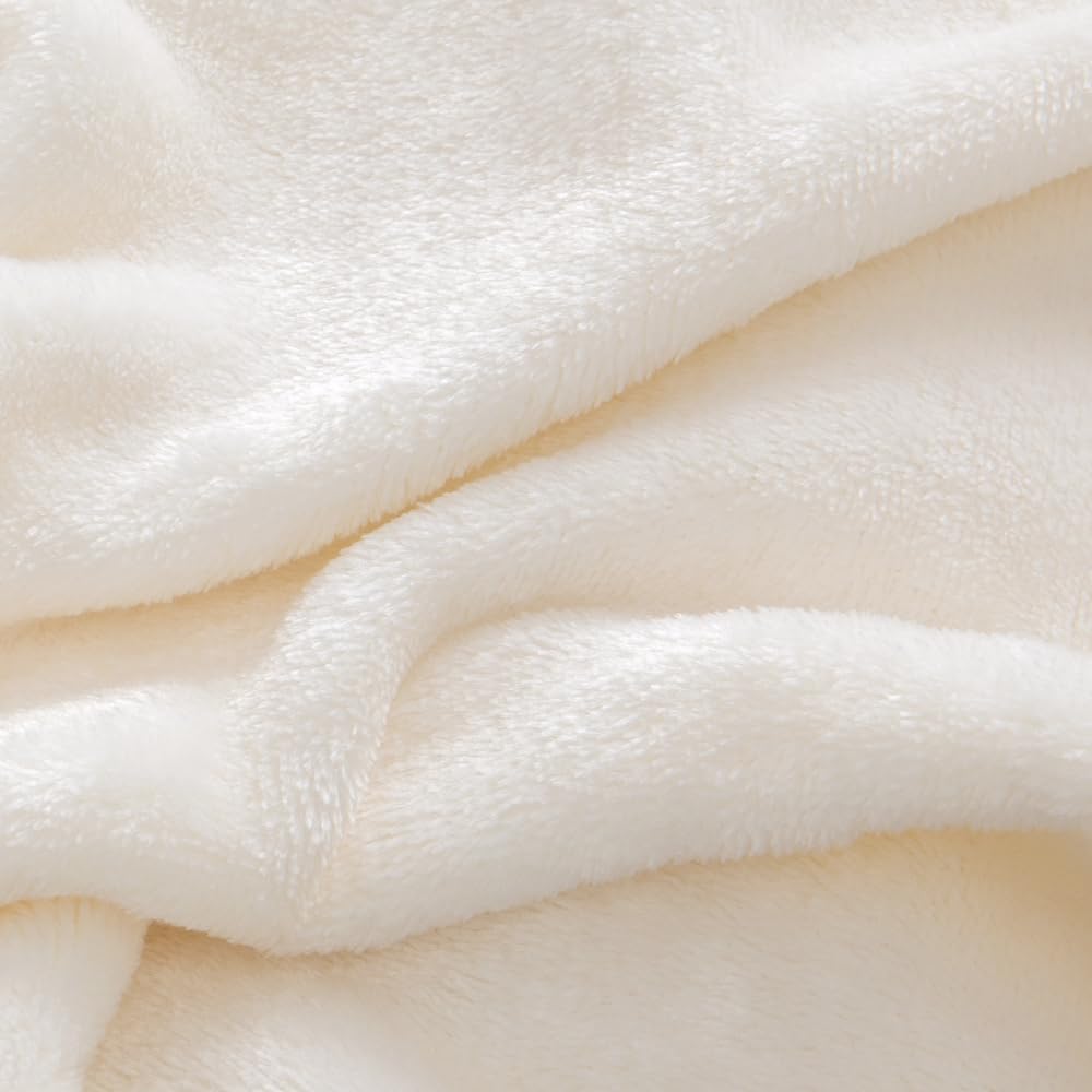 BEDELITE lit dans une chambre stylée montrant l'effet décoratif et chaleur