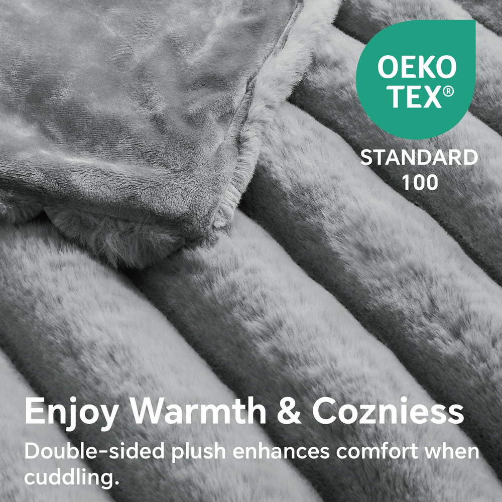 BEDELITE plaid pli posé sur canapé créant ambiance cosy immédiate