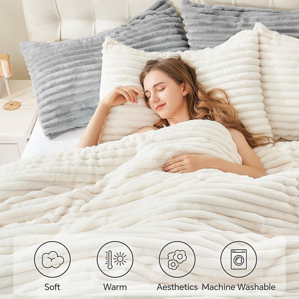 BEDELITE deux taies assorties montrées pour coordination et finition
