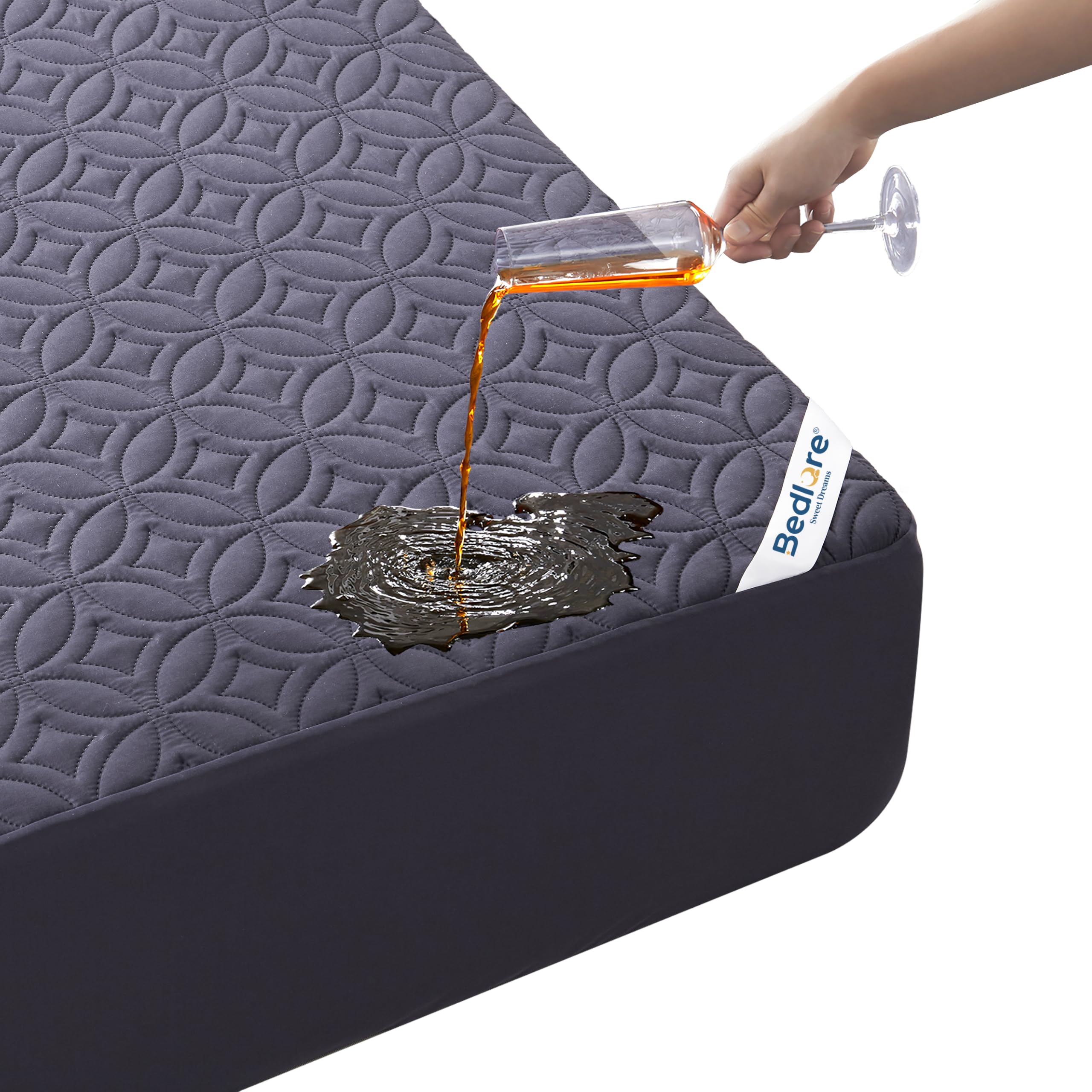 BEDLORE face avant du protège-matelas Full montrant la finition matelassée et confort
