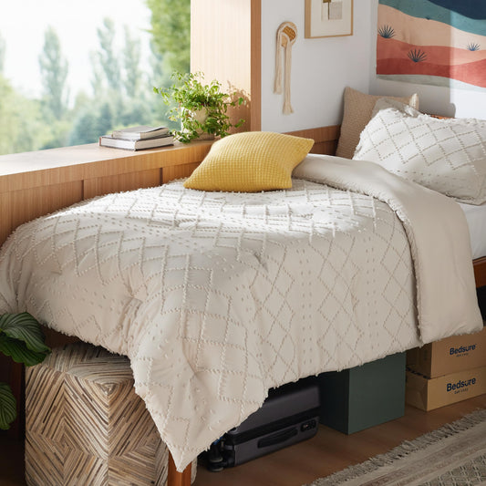 Bedsure gros plan microfibre brossée montrant texture veloutée confortable