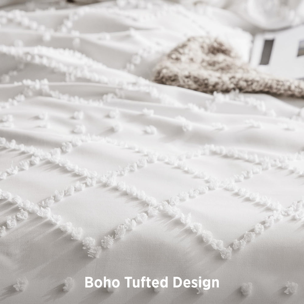 Bedsure texture de la housse microfibre brossée illustrant douceur et silence au toucher