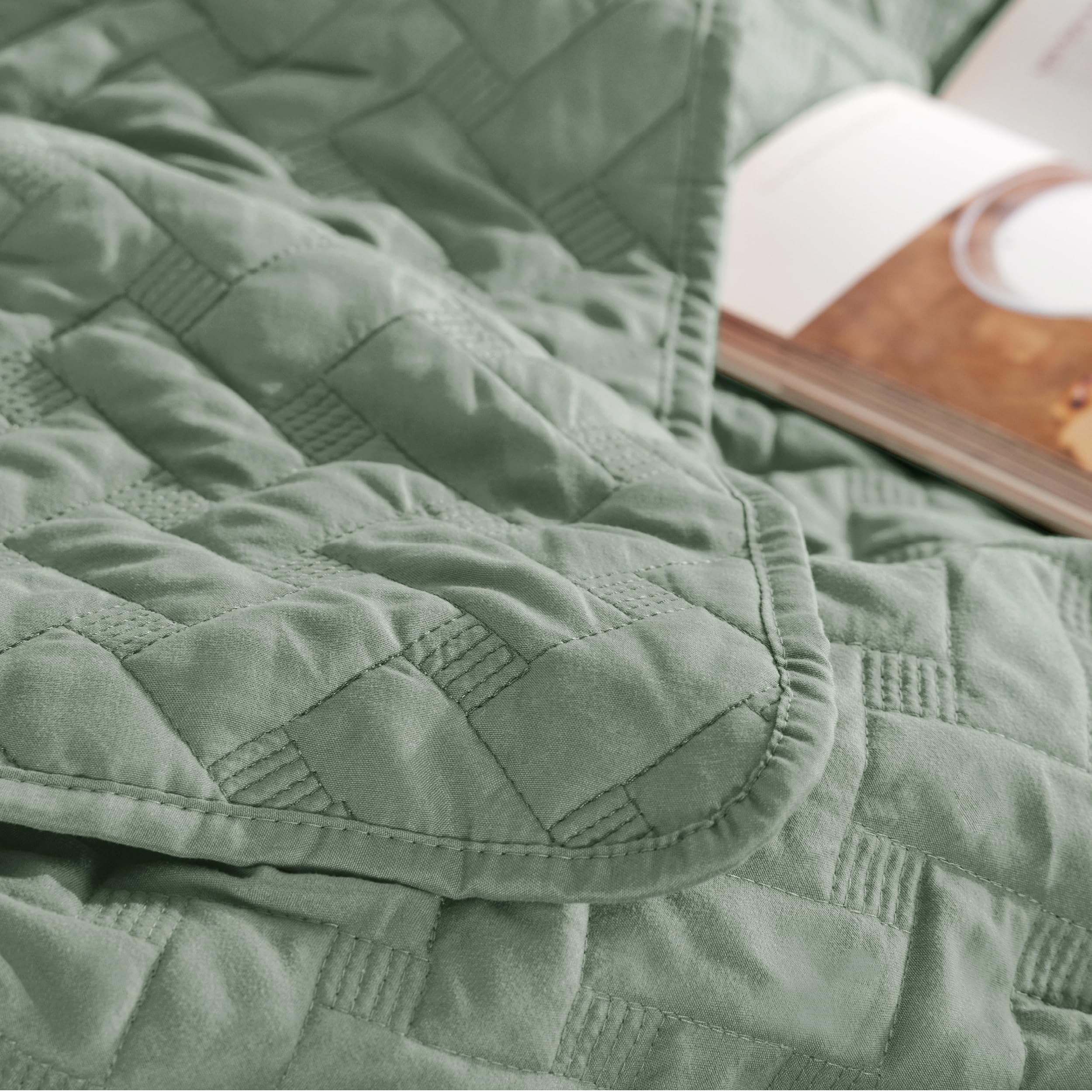 Bedsure bord couture renforcée met en avant robustesse et tenue