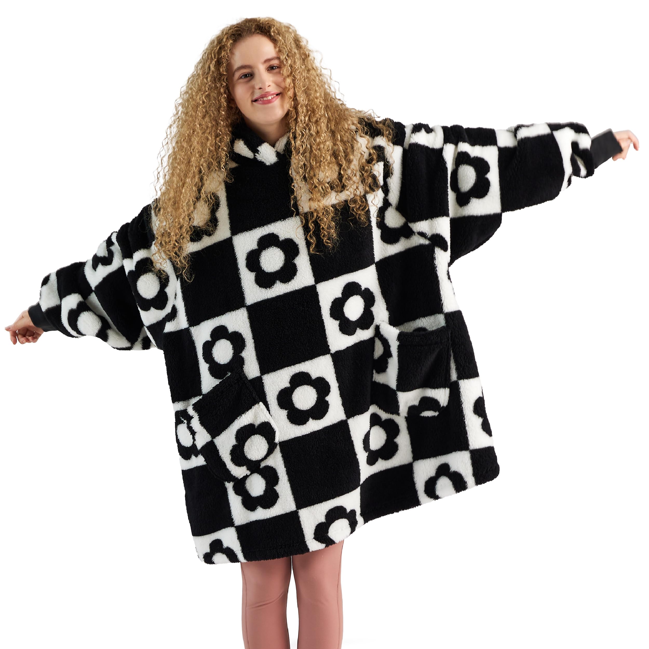 Bedsure vue avant du hoodie blanket montrant style et confort