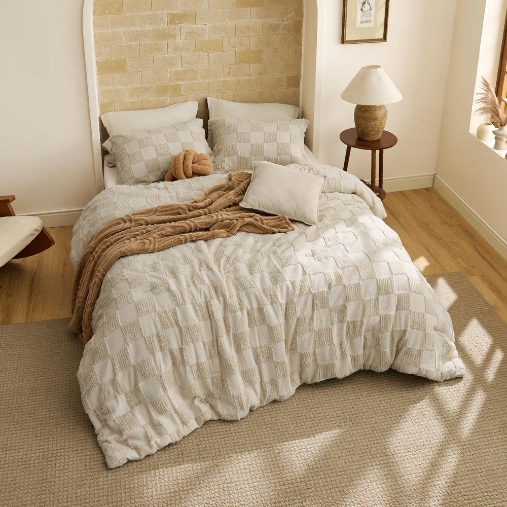 Bedsure coin de lit et ourlet mettant en valeur coutures durables