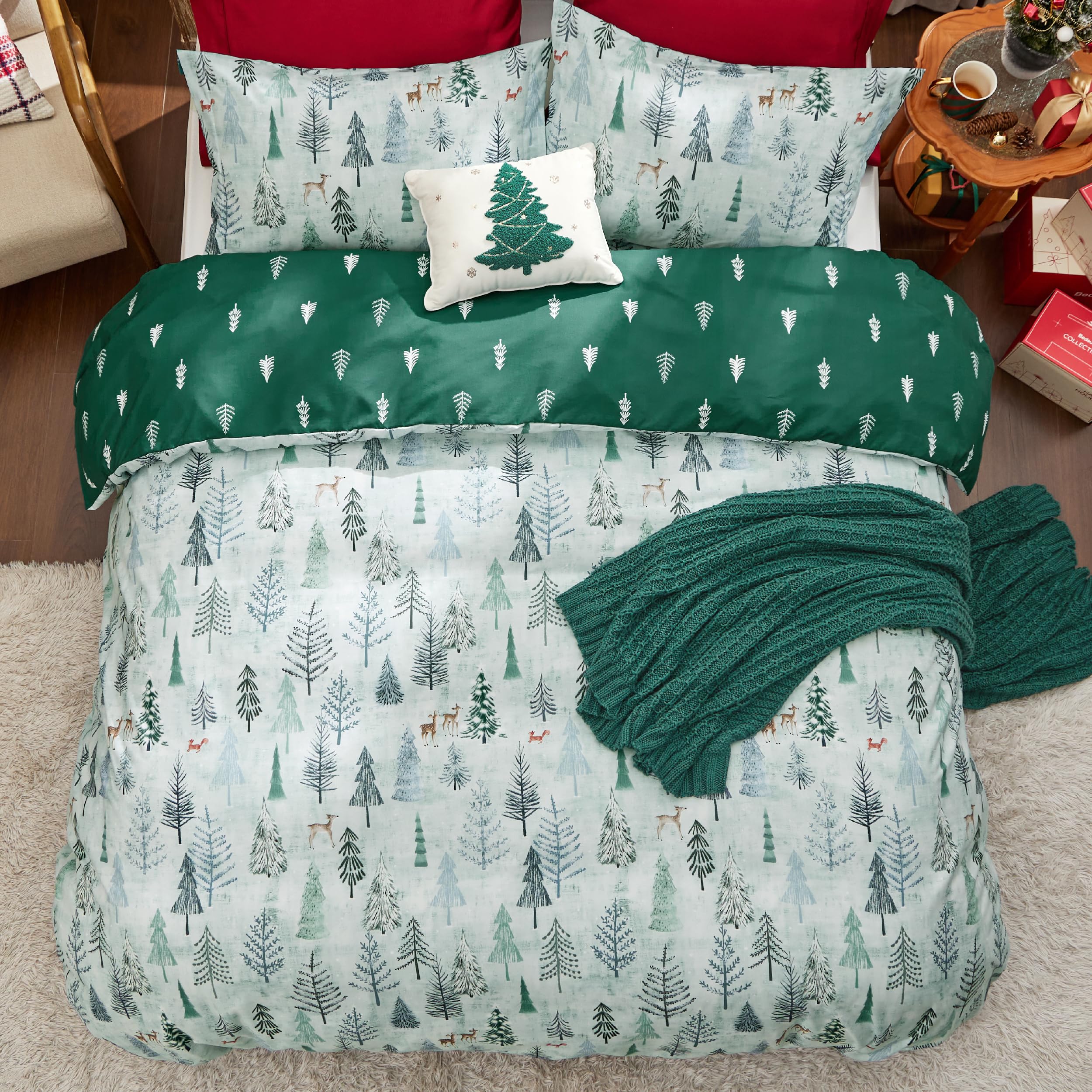 Bedsure comparaison de taille sur un lit king montrant l'ajustement exact de la housse