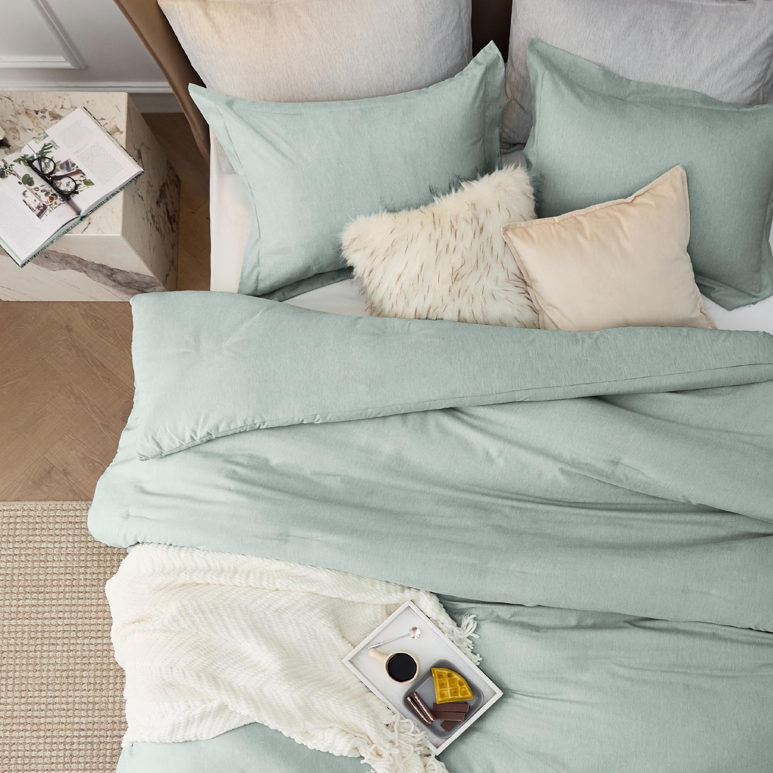 Bedsure règle indiquant la taille California King pour échelle