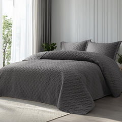 Bedsure couette queen vue frontale apportant élégance et confort