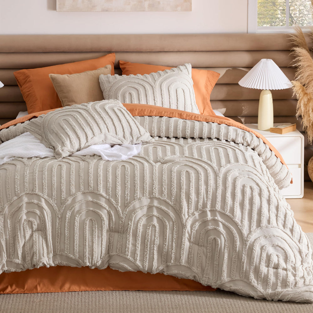 Bedsure couette beige vue de face apportant élégance et couverture généreuse