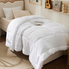 Bedsure couette face avant blanche montrant finition et confort