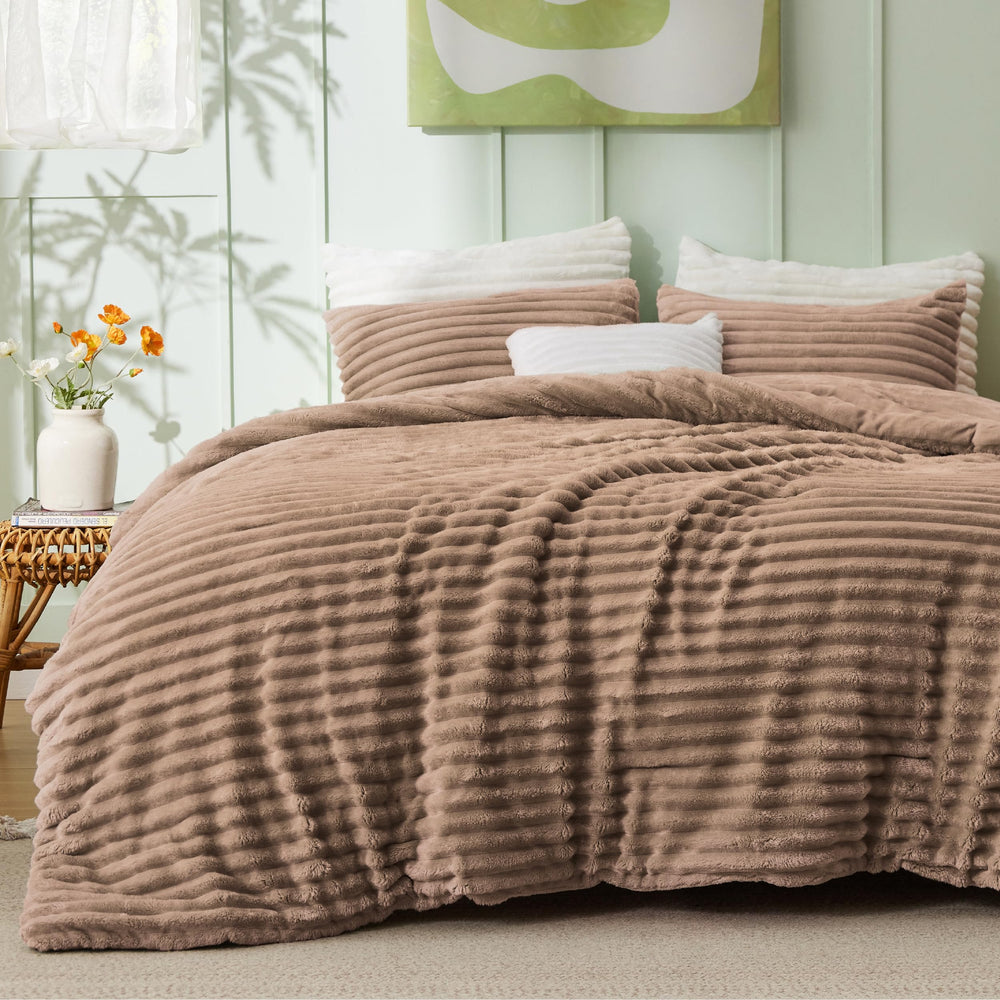 Bedsure couette face avant montrant style taupe et confort