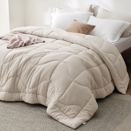 Bedsure couette king emballage avant montrant produit compact et prêt à l'emploi