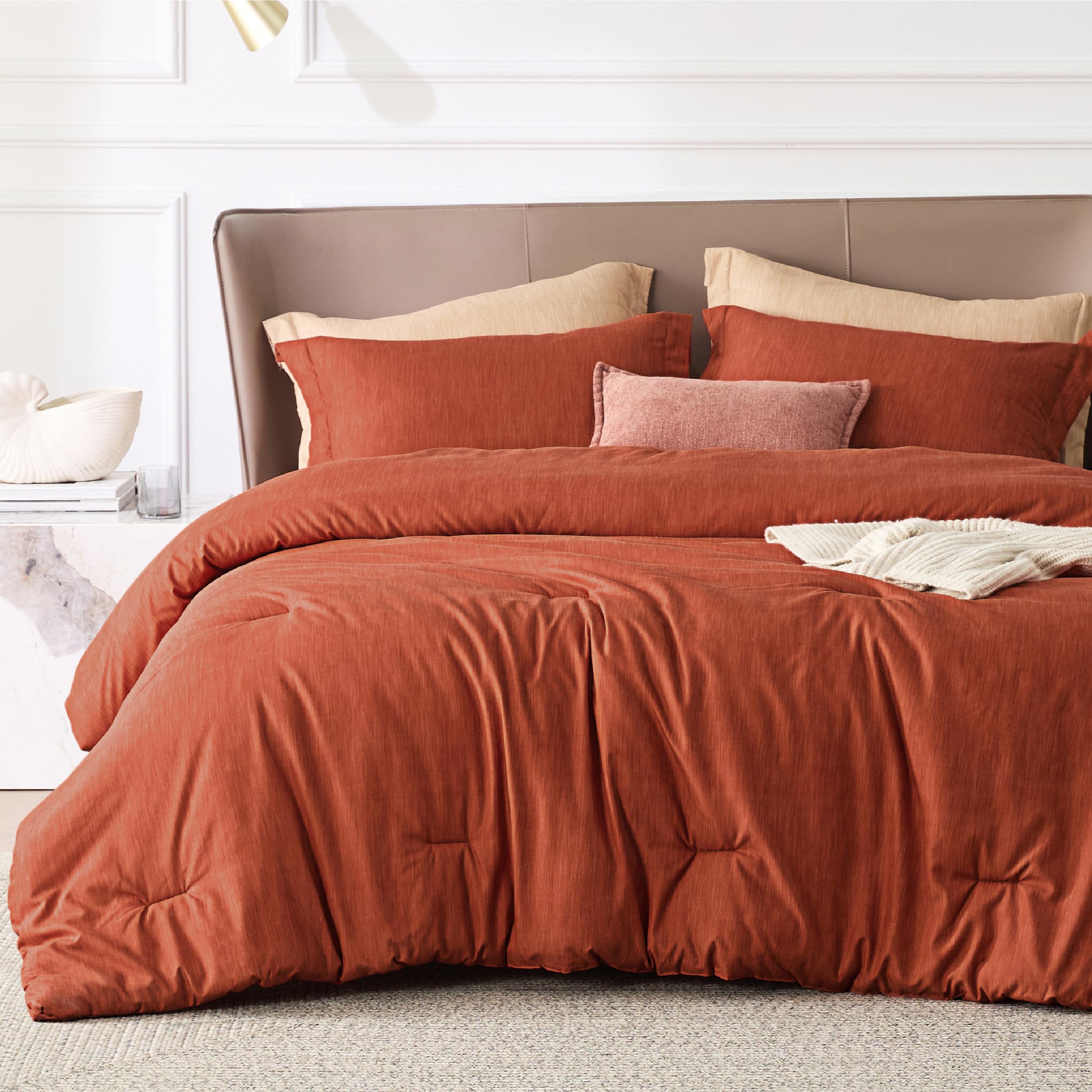 Bedsure couette orange face avant montrant confort et style