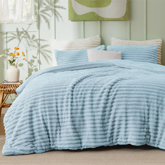 Bedsure couette face avant bleu clair montrant confort et esthétique