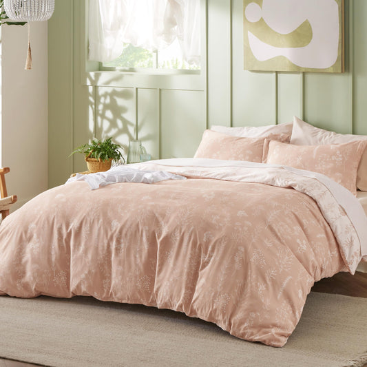 Bedsure détail du piquage montrant maintien du garnissage et durabilité