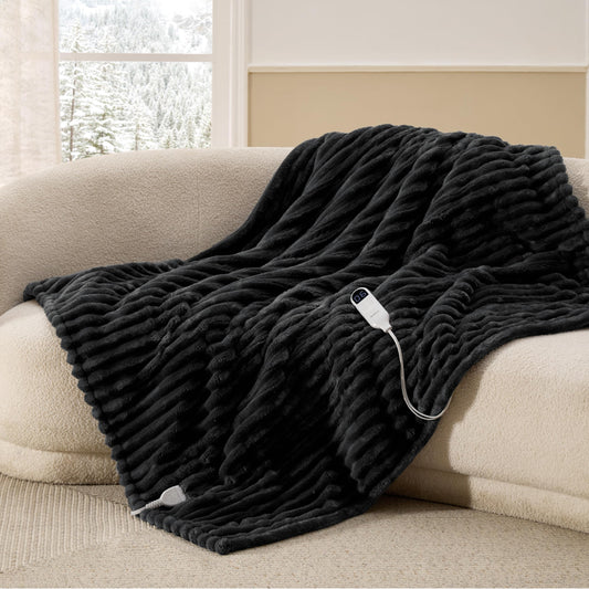 Bedsure couverture chauffante devant posé sur un canapé pour chaleur instantanée