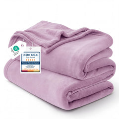 Bedsure couverture face montrant le coloris violet clair et fini luxueux