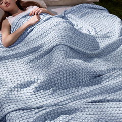 Bedsure couverture face vue complète montrant douceur et fraîcheur