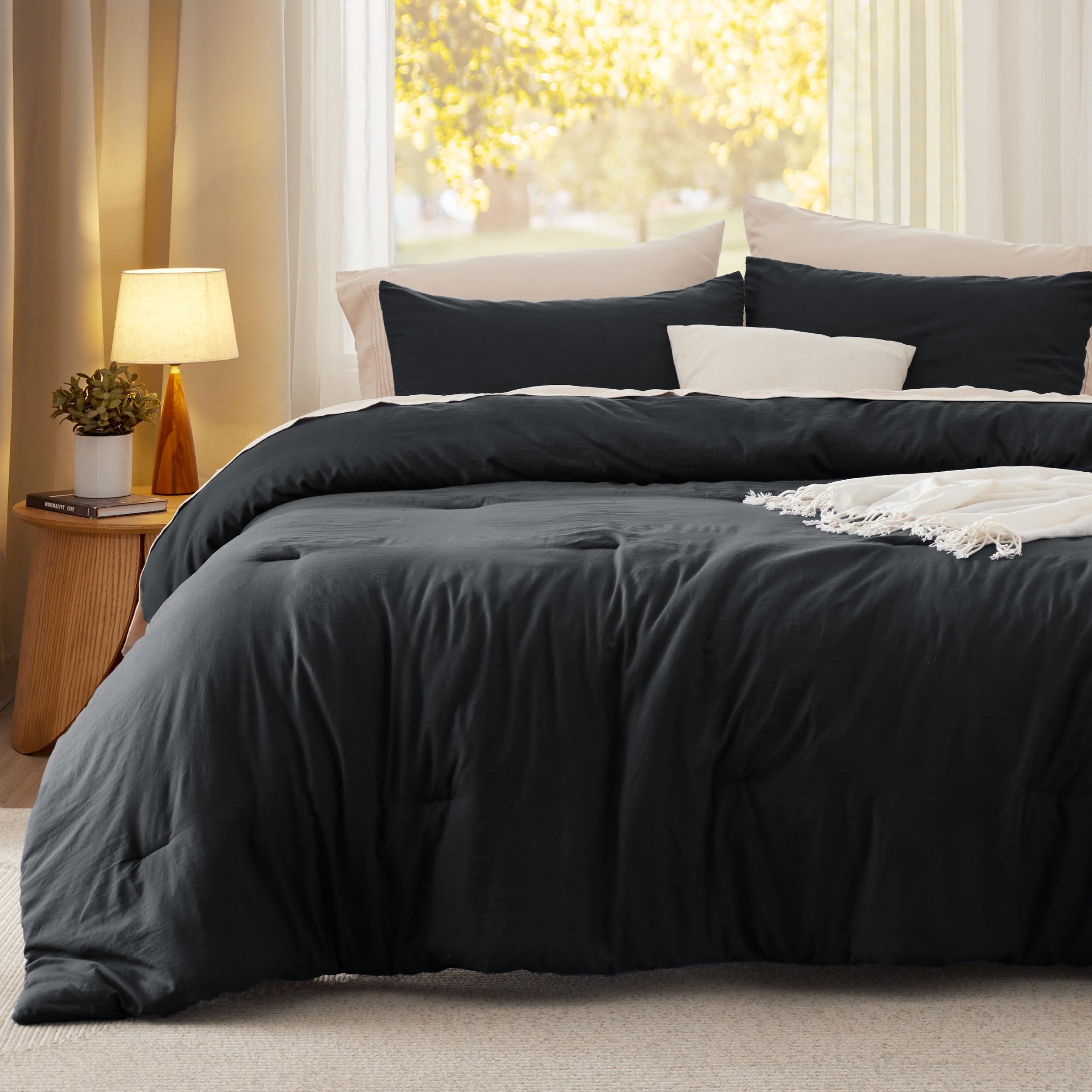 Bedsure gros plan tissu pré-lavé montrant douceur et confort immédiat