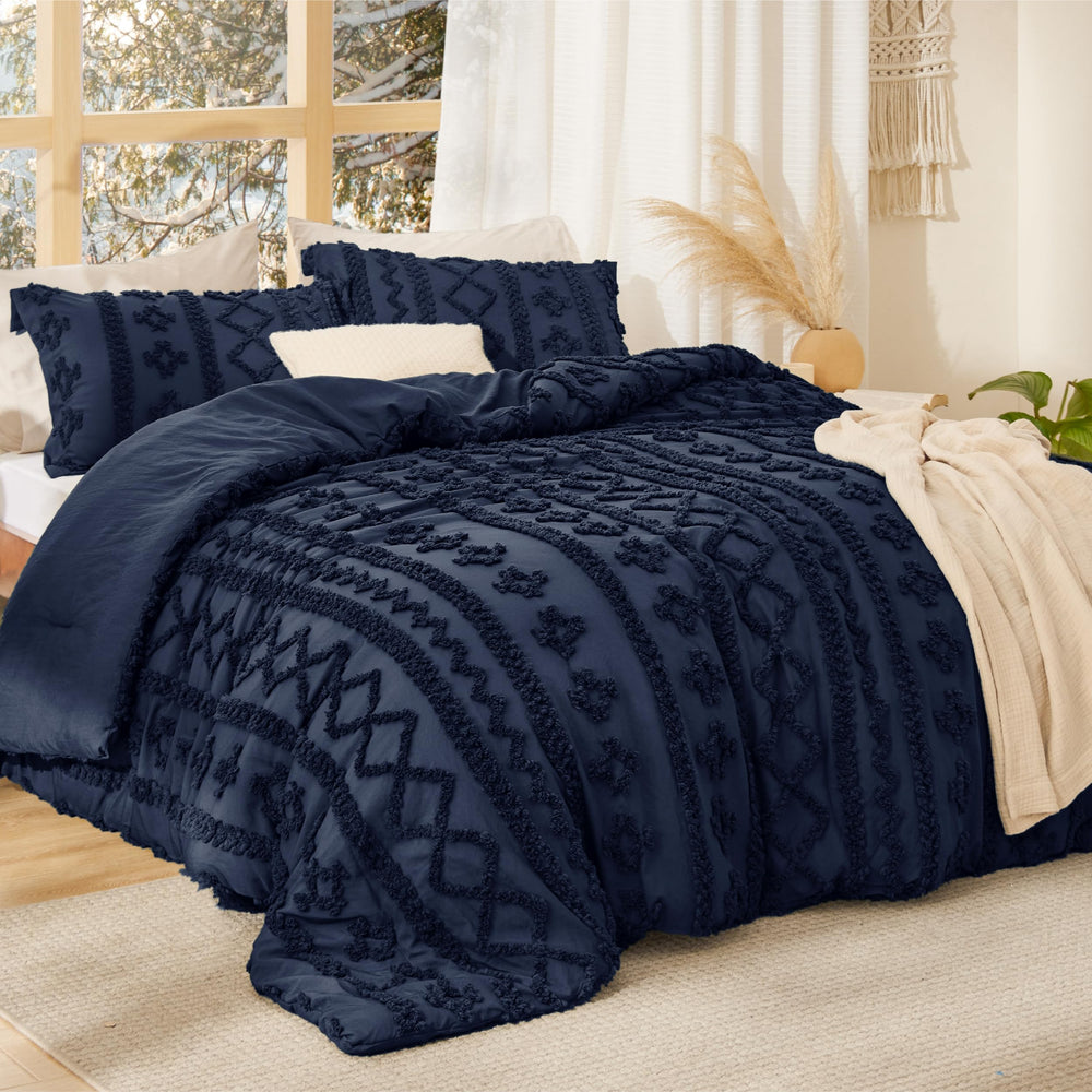 Bedsure détail des touffes brodées apportant relief et élégance