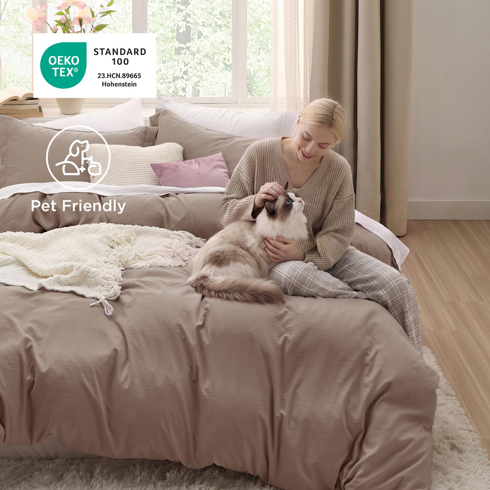 Comparaison échelle Bedsure montrant taille king oversized, tombé généreux