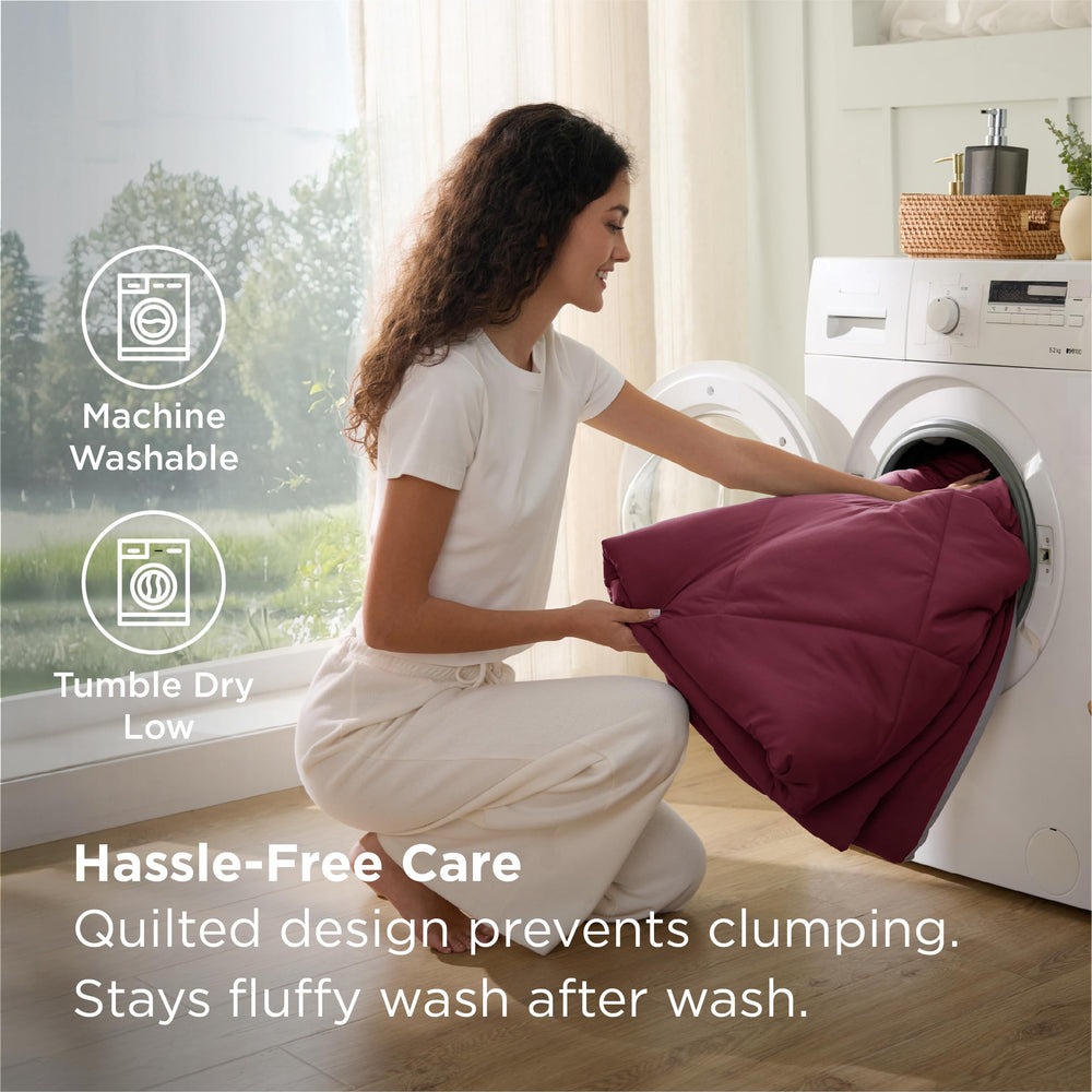 Bedsure ensemble installé sur lit mettant en valeur les deux coloris réversibles
