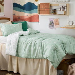 Bedsure face avant de la couette Sage Green montrant motif floral et confort décoratif