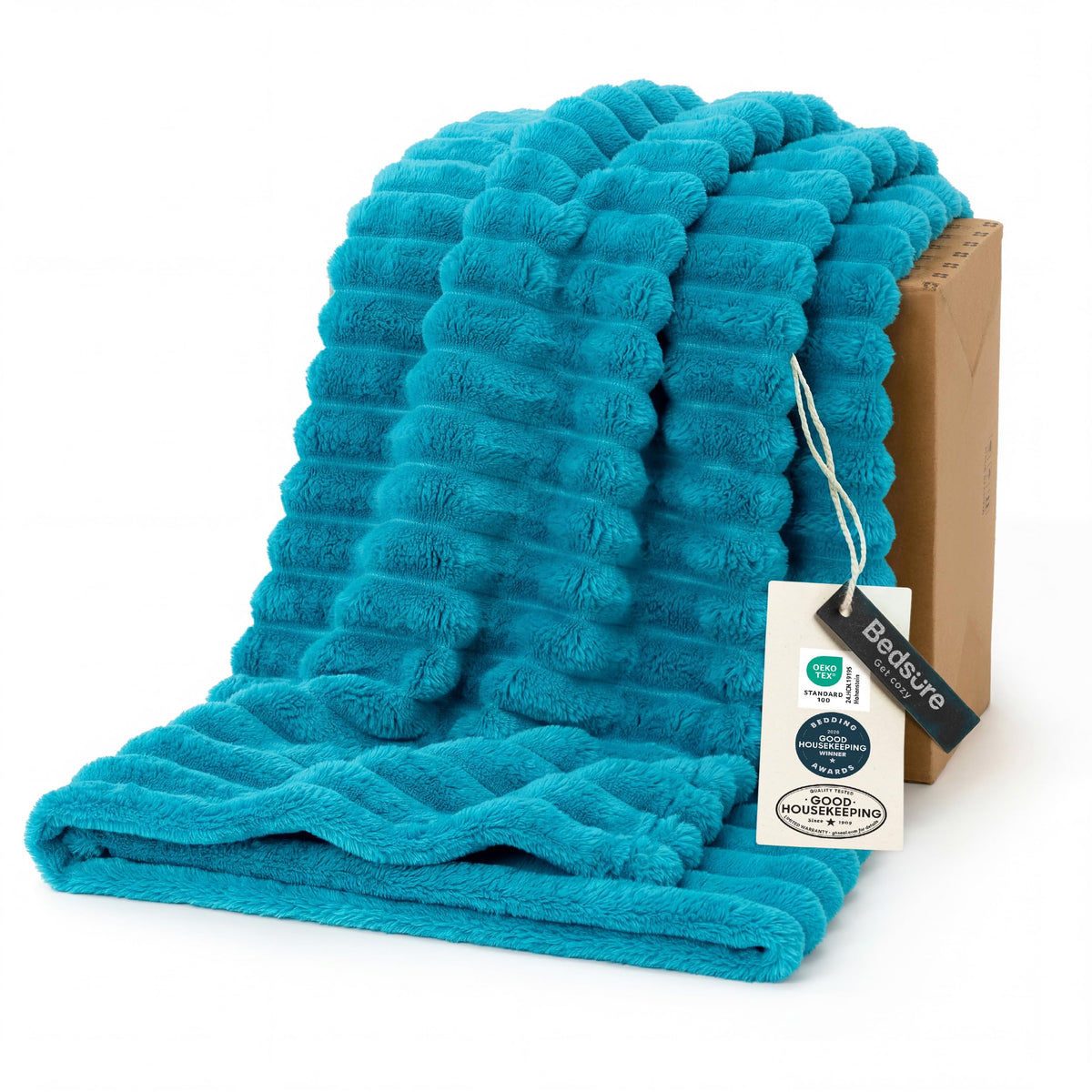Bedsure vue frontale du plaid teal sur canapé pour décoration et confort