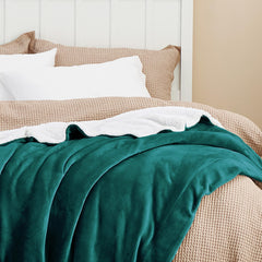 Bedsure détail flanelle veloutée pour sensation douce et apaisante