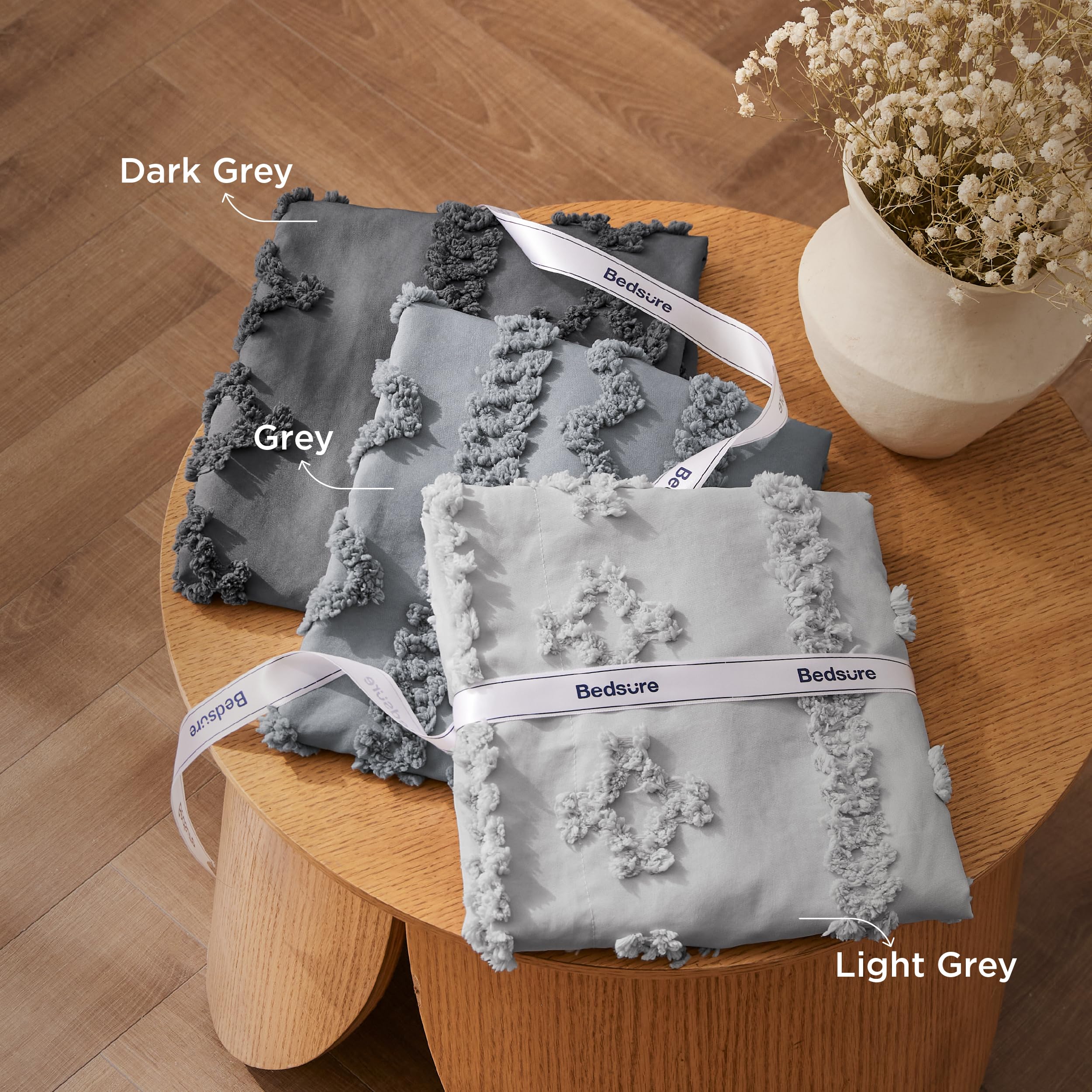 Bedsure zoom sur garnissage microfibre illustrant douceur et chaleur