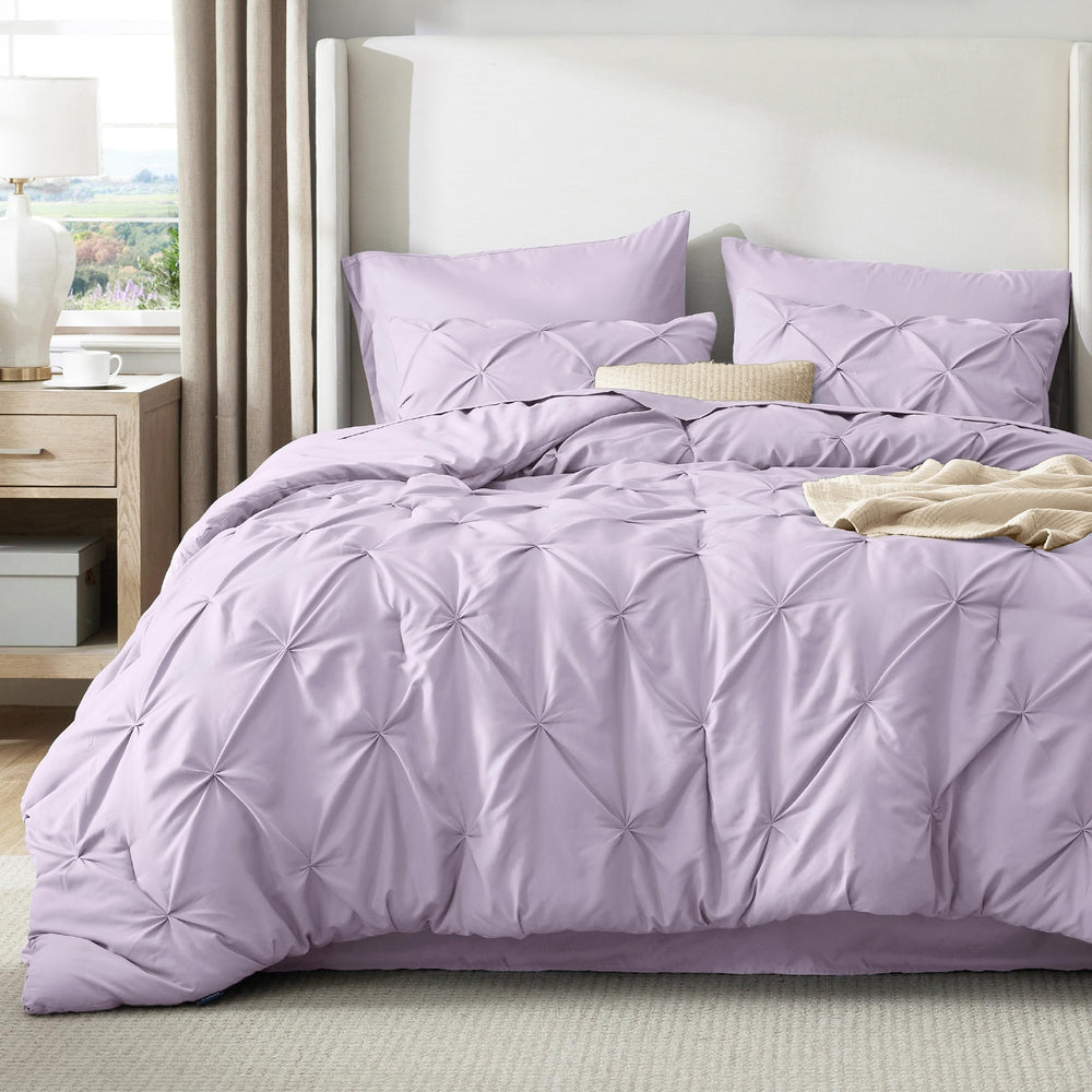 Bedsure gros plan microfibre montrant douceur et confort visible